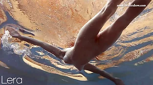 Cute rosy bikini babe Lera underwater